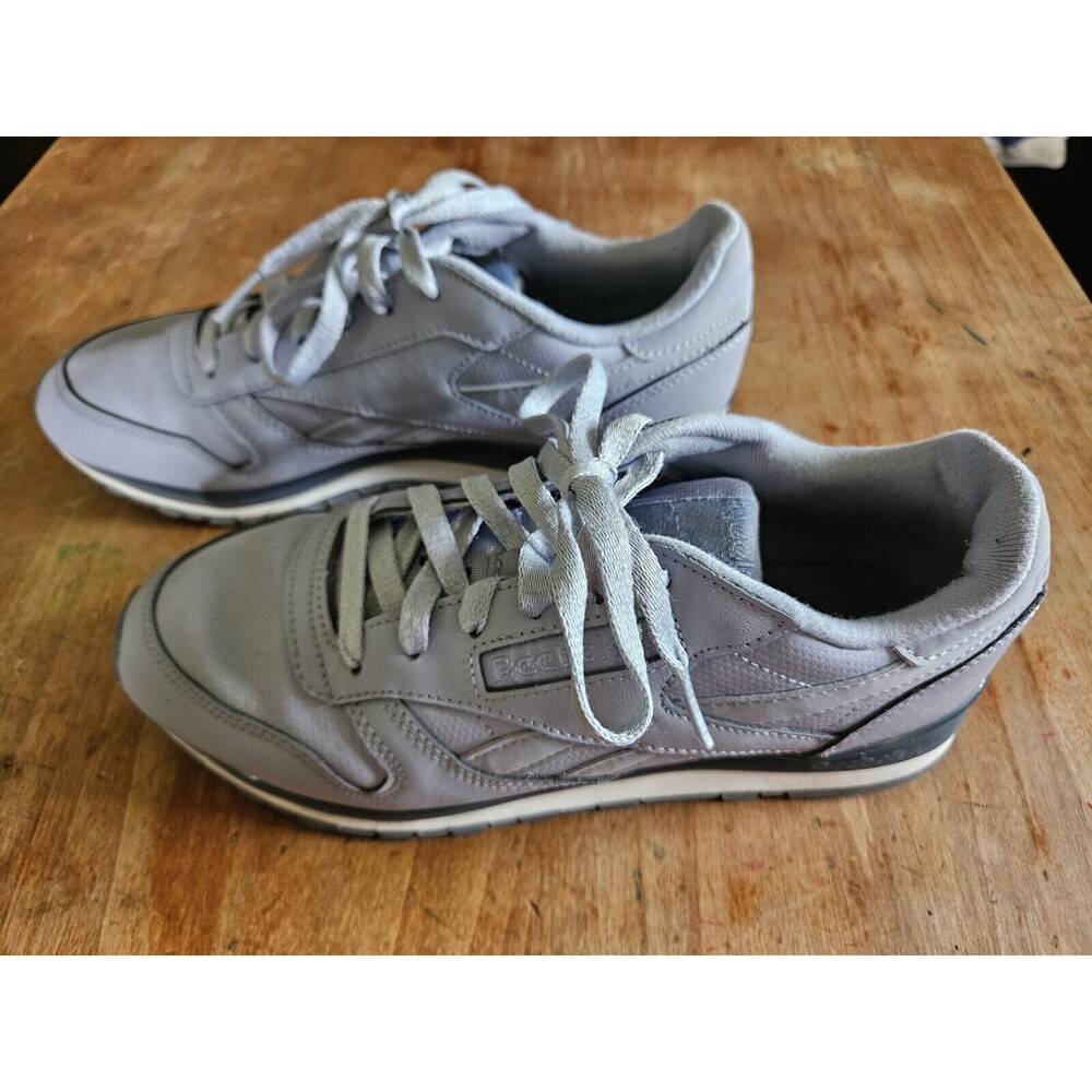 Size 7.5 - Reebok Classic Leather Low Gray Women